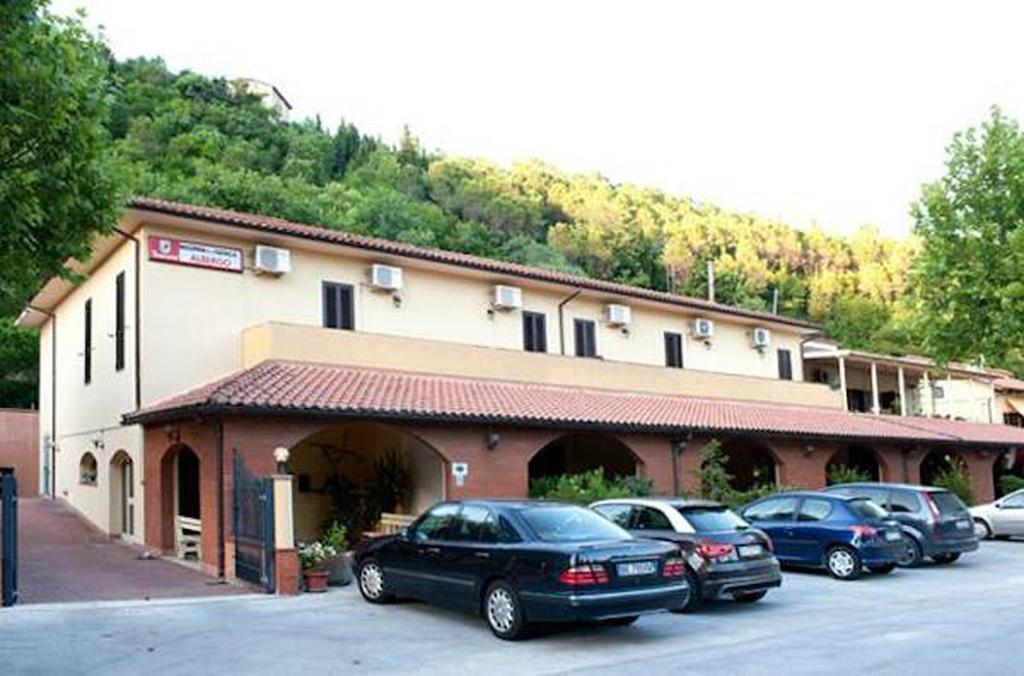 Albergo Magrini Della Genga Genga  Eksteriør billede